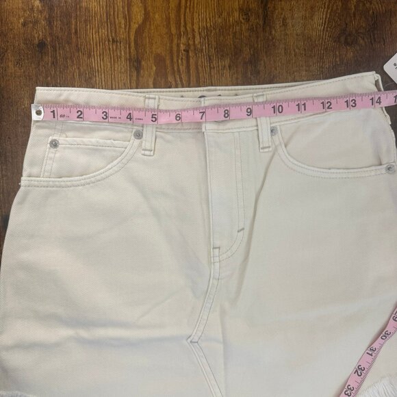 Free People raw hem denim skirt in coconut-Size: 26 NWT - Picture 8 of 8